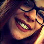 Studentessa liceale offre lezioni di storia ad Iglesias